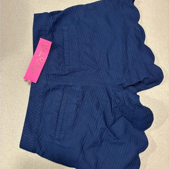 Lilly Pulitzer Blue Scalloped Shorts - Picture 2 of 4